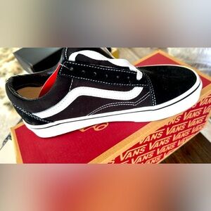 Vans sneakers
